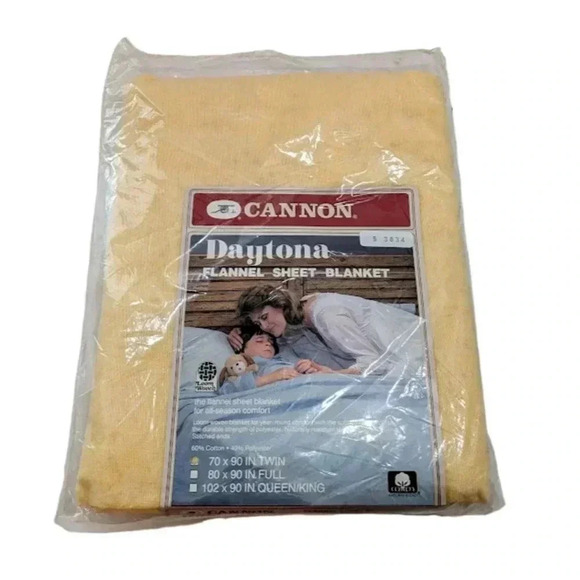 Vintage Cannon Daytona Flannel Sheet Blanket NEW Twin Size Yellow Made in USA - Picture 1 of 5